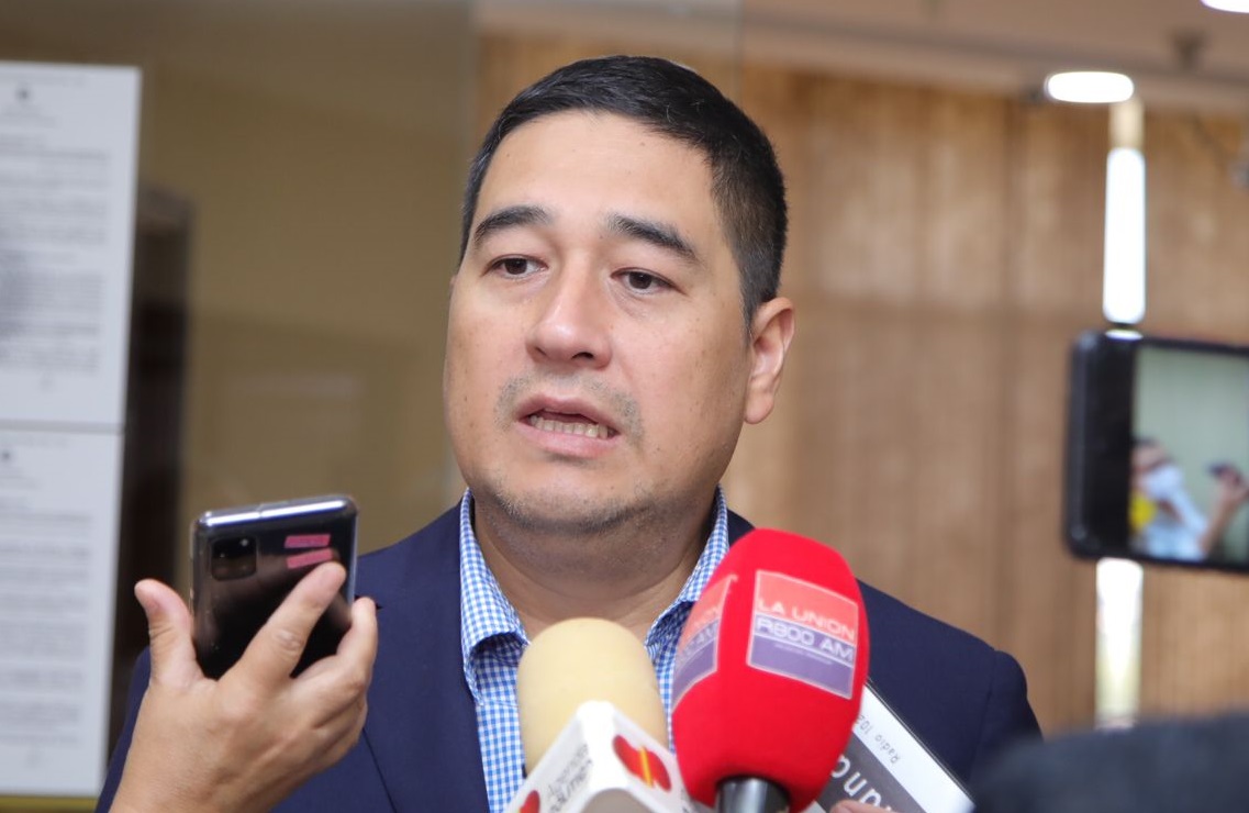 PLRA invita a todos los senadores opositores electos para conformar bloque único