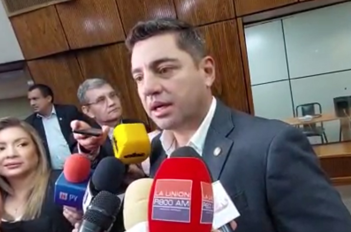 Alliana afirma que gran parte de los que votaron por Payo Cubas hoy están “arrepentidos”