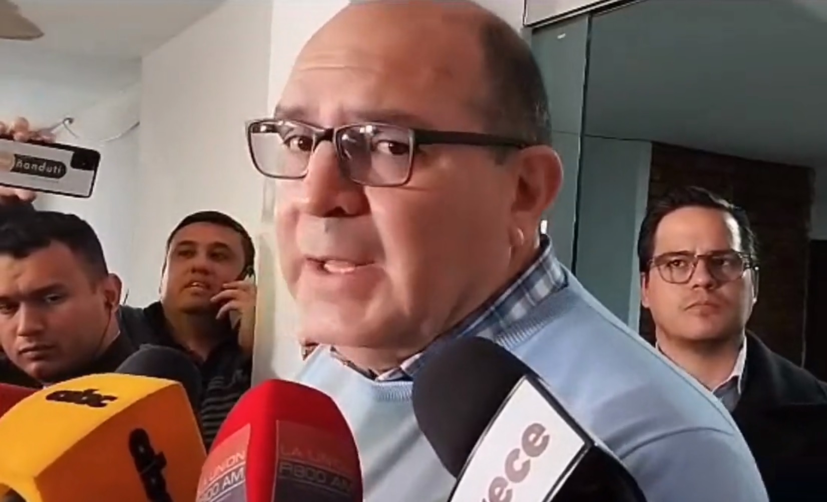 Carlos García asume como nuevo director del Mercado de Abasto