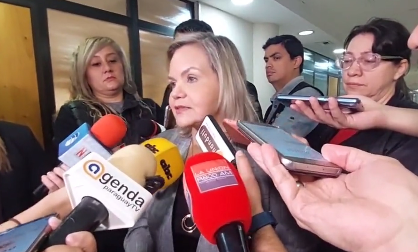 Expulsión de Soria carece de valor jurídico, afirma Lilian Samaniego