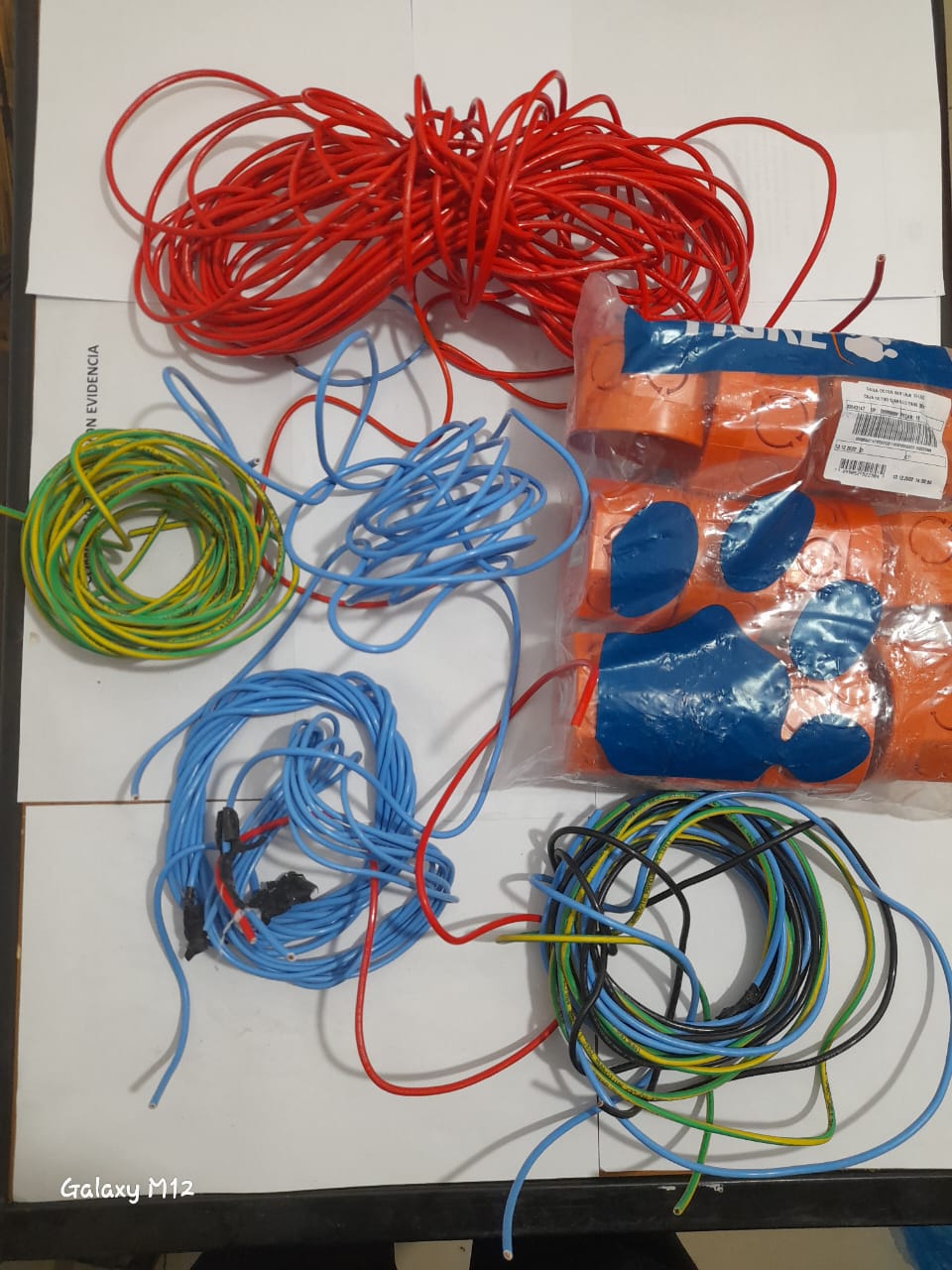 Detienen a “ladrón de cables”