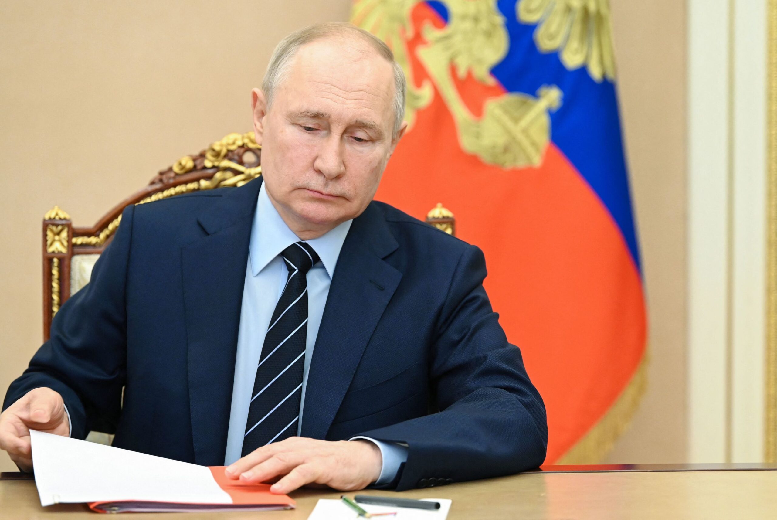 Por orden ejecutiva, Vladimir Putin ordenó “formaciones de voluntarios” para jurar lealtad al Kremlin.