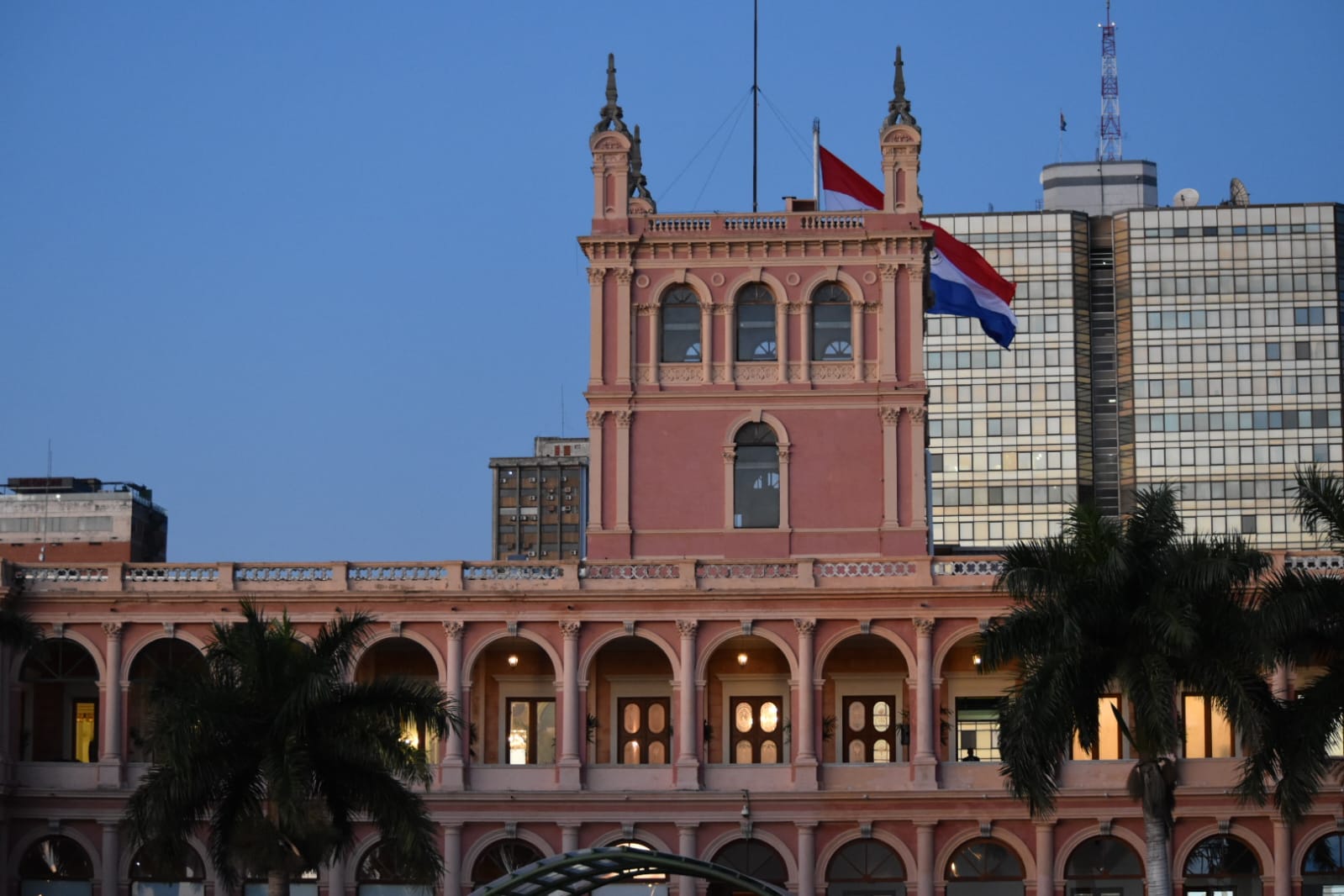 Peña jurará bajo un clima cálido