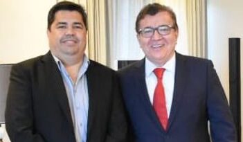 Nicanor Duarte Frutos se reunió con Luis Benítez, futuro director del EBY