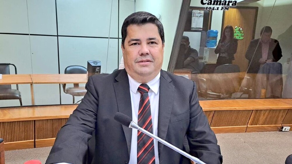 Director de EBY ordenó auditoria para desvincular a planilleros