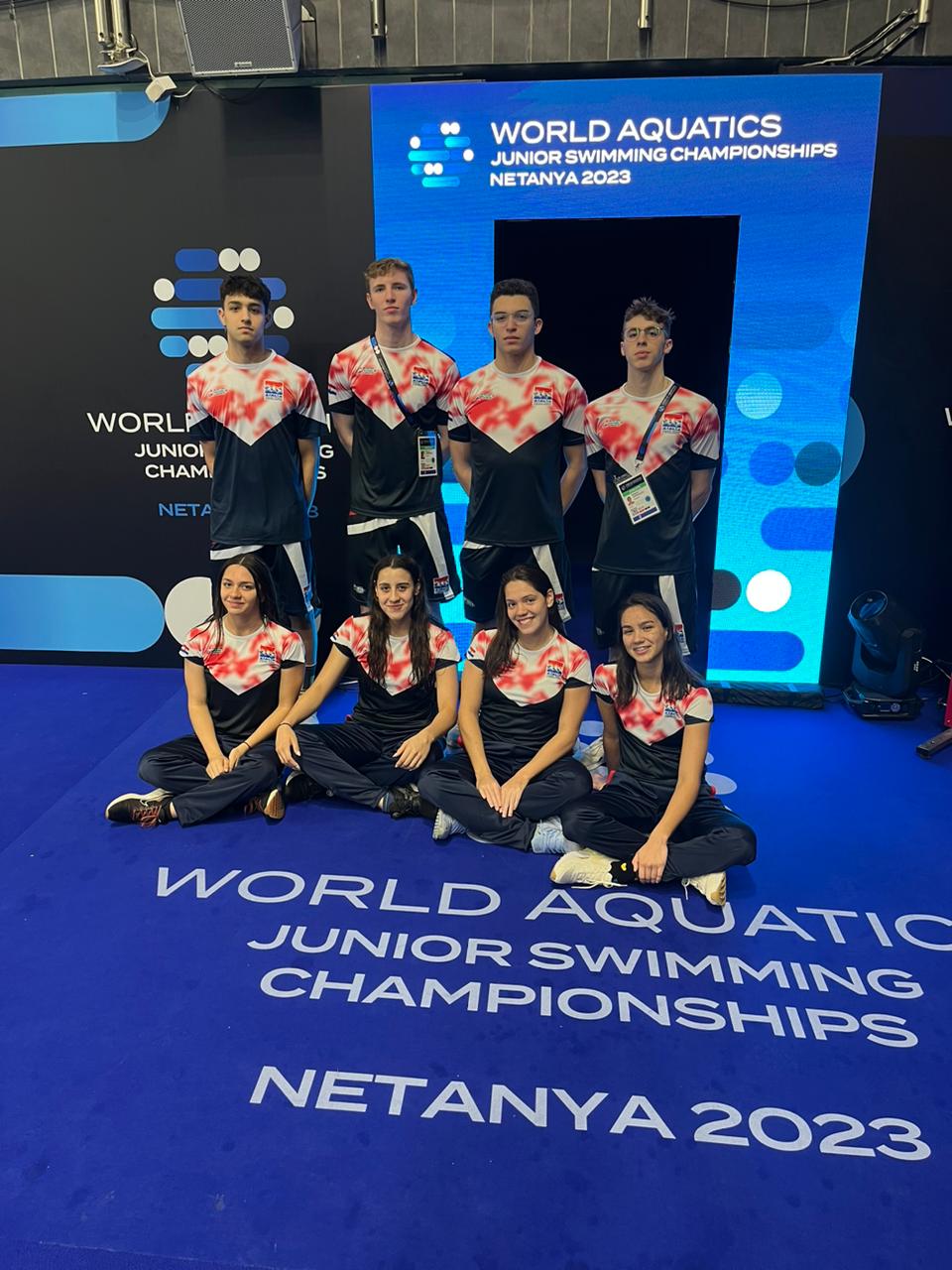 Delegación paraguaya presta para el debut en el Campeonato Mundial Junior de natación
