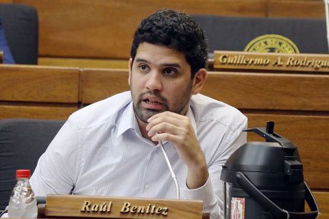 Raúl Benítez asegura que investigarán más casos de ‘títulos dudosos’