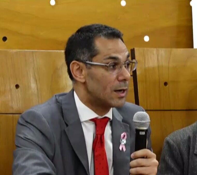 Dos ocupantes “vip” reconocen la titularidad del Estado