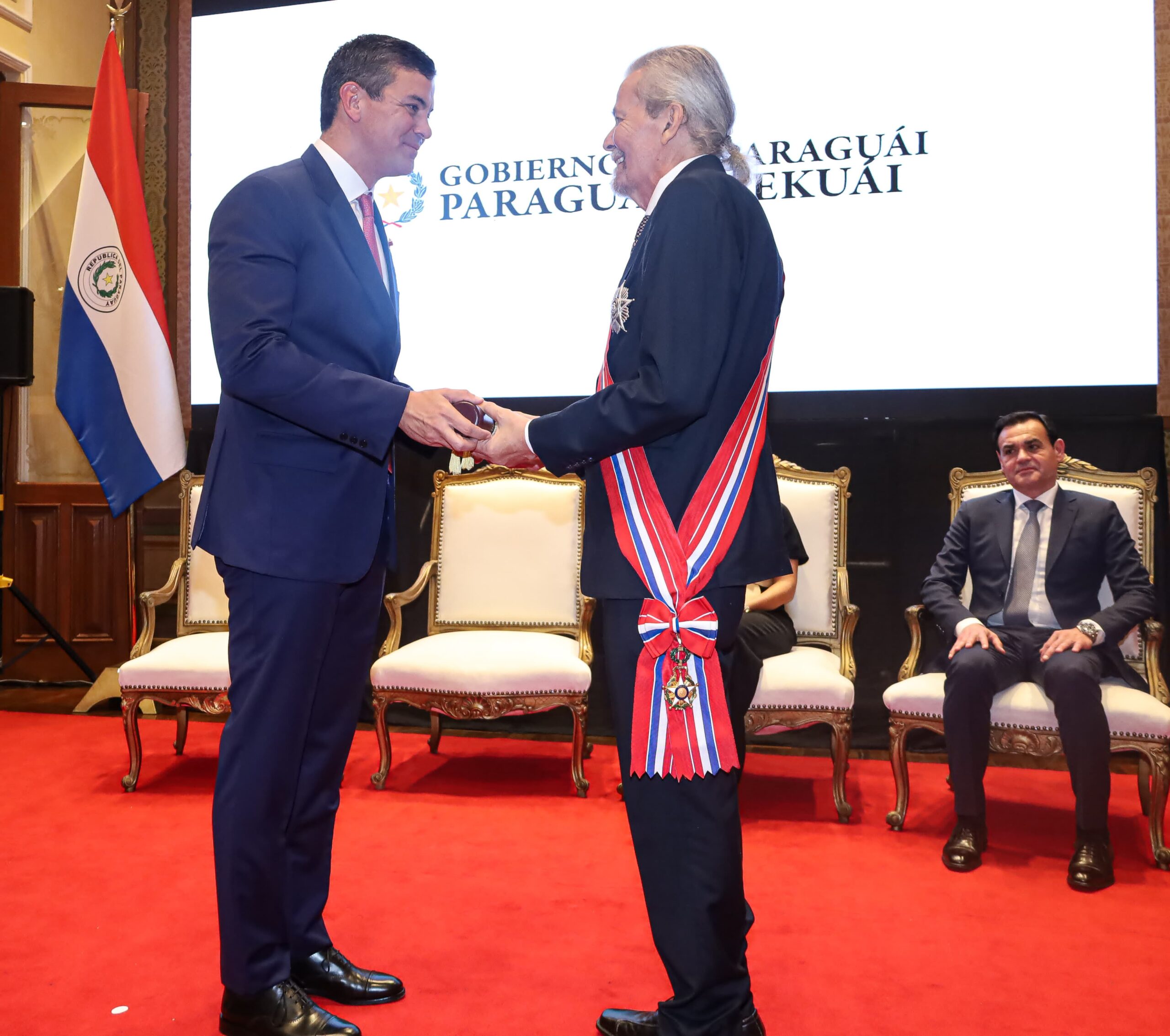 Koki Ruíz recibió la Orden Nacional del Mérito en el Grado de “Gran Cruz”
