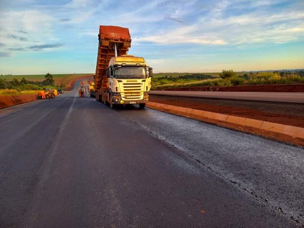 Unos 500.000 habitantes del Este se beneficiarán con obras viales esteñas