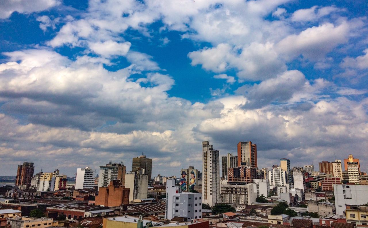 Meteorología anuncia día cálido con posibles tormentas