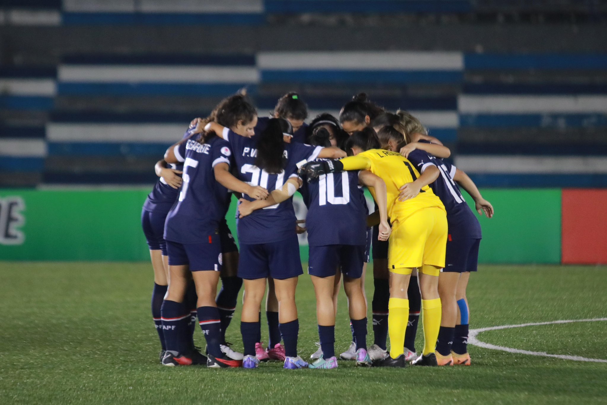 La Albirroja FEM a un punto del Mundial