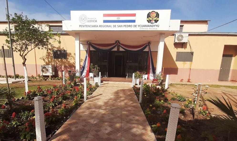 Realizan allanamiento en cárcel de San Pedro por estafa electrónica