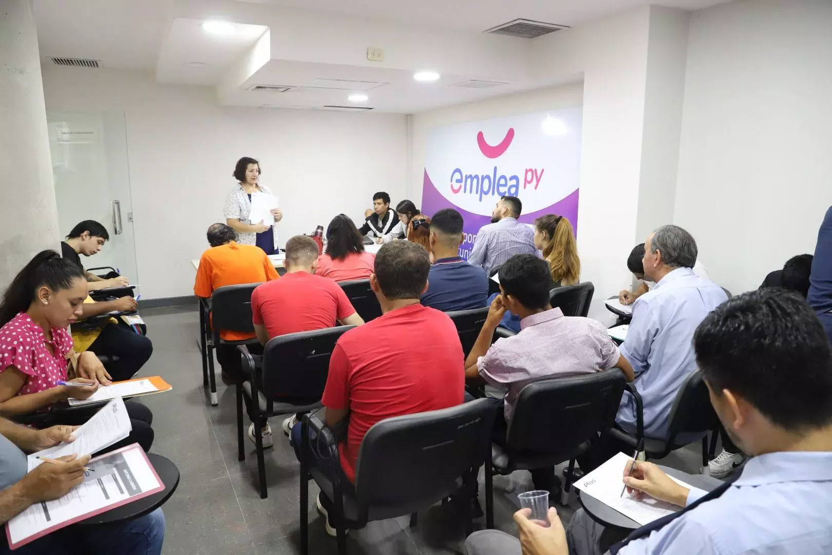 Ofrecen 1.300 vacantes en Expo Empleo