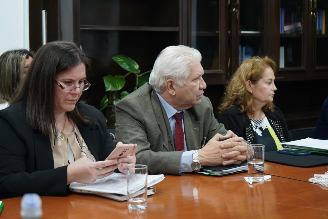 Anestesiólogos de IPS levantan huelga