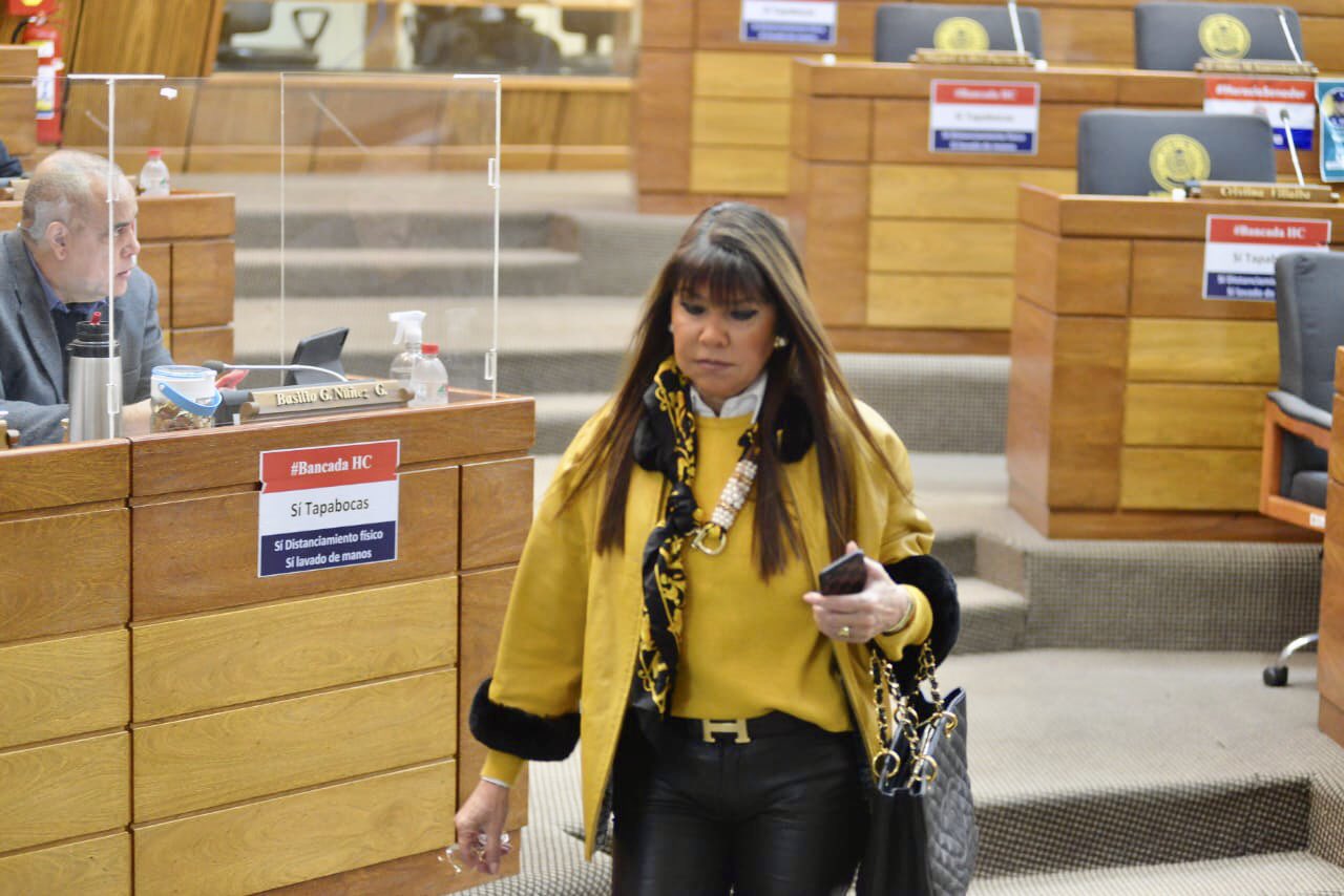“Lalo Gomes me amenazó de muerte”, afirma Celeste Amarilla