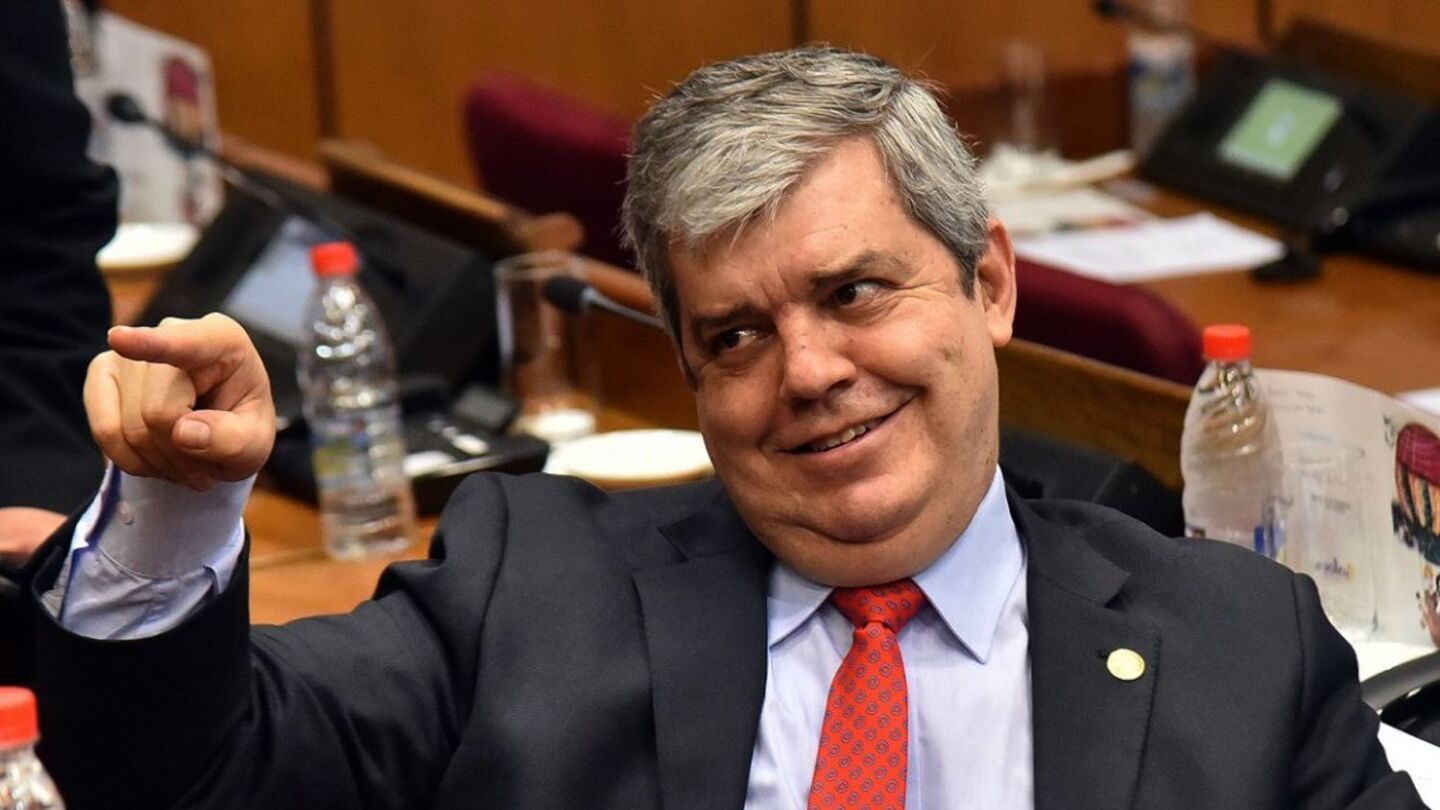 Yamil Esgaib pidió la renuncia de Enrique Riera