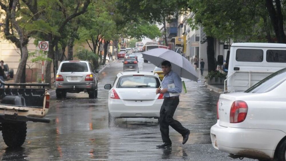 Se esperan lluvias en día fresco a cálido