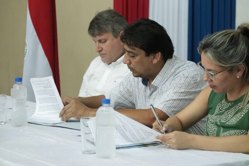 Piden destitución de intendente de San Bernardino
