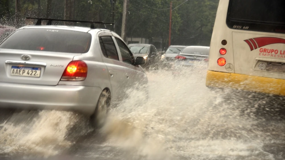 Leve descenso de temperatura con lluvias