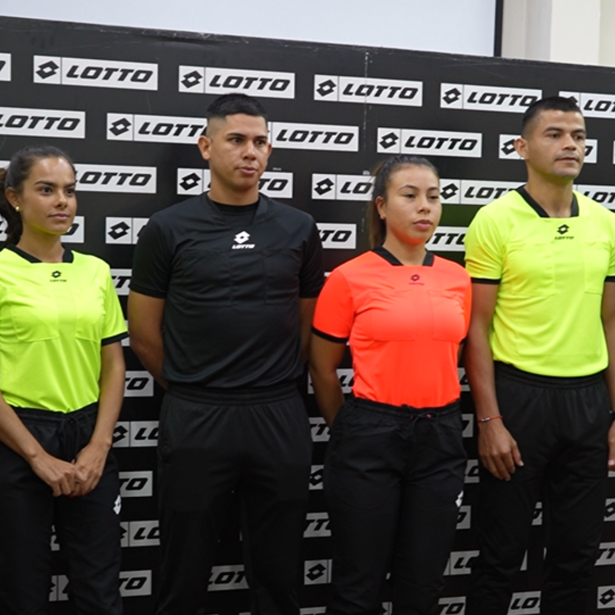 Lotto presenta la nueva indumentaria oficial del Círculo de Árbitros tras renovar su alianza estratégica